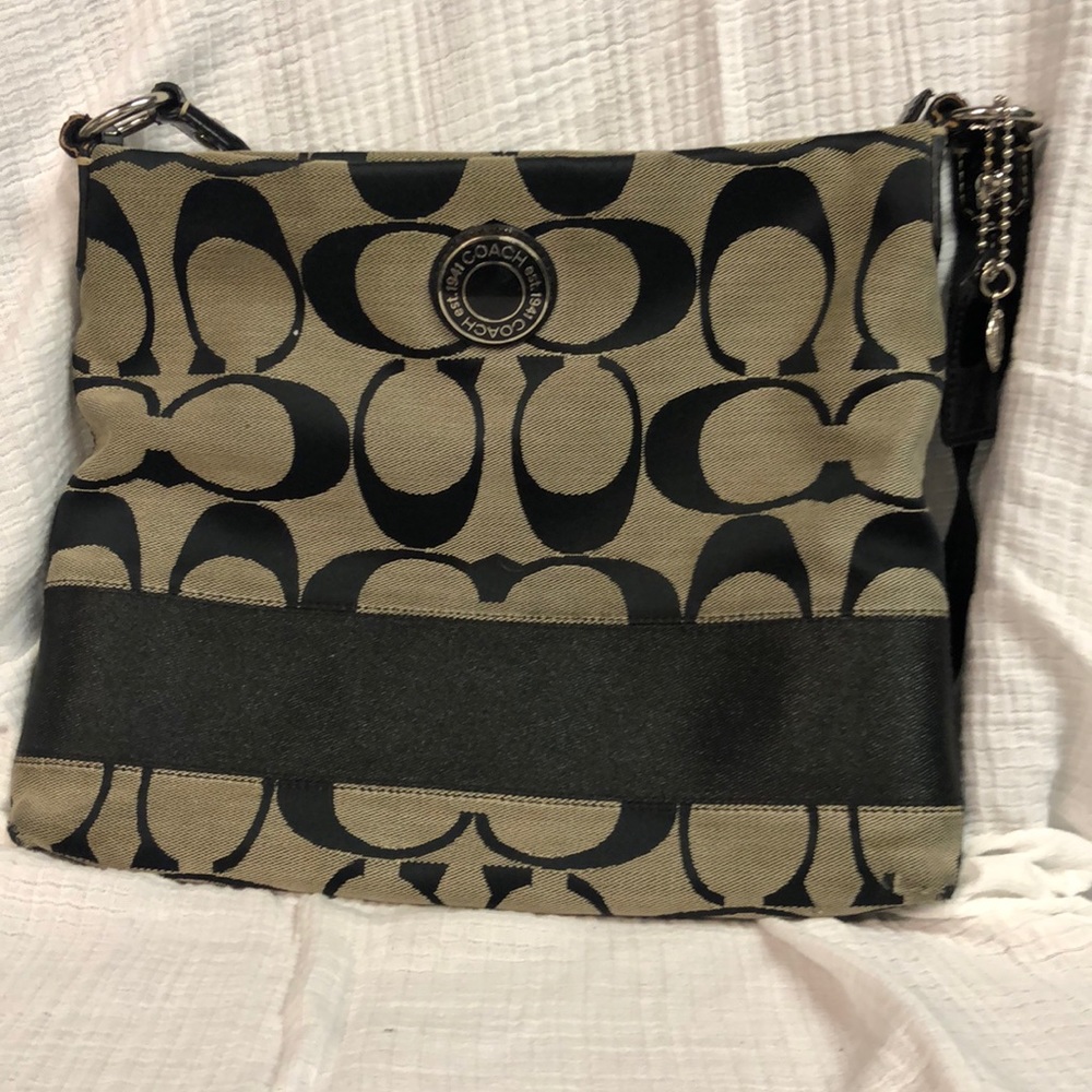 Coach crossbody purse handbag